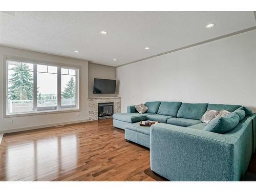 3830 Centre A Street Ne, Calgary, AB - Indoor Photo Showing Living Room With Fireplace