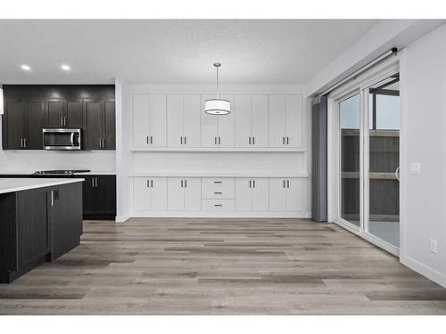 6 Sage Bluff Heights Nw, Calgary, AB - Indoor Photo Showing Kitchen