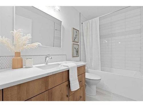 96 Cimarron Springs Circle, Okotoks, AB - Indoor Photo Showing Bathroom