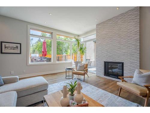 5819 21 Street Sw, Calgary, AB - Indoor Photo Showing Living Room With Fireplace