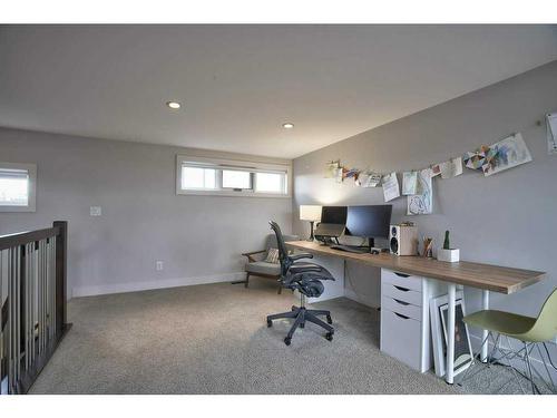 2029 31 Street Sw, Calgary, AB - Indoor Photo Showing Office