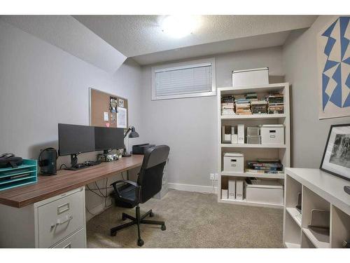 2029 31 Street Sw, Calgary, AB - Indoor Photo Showing Office