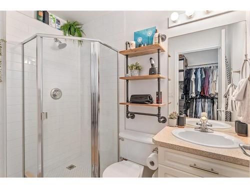 1102-1514 11 Street Sw, Calgary, AB - Indoor Photo Showing Bathroom