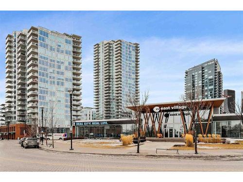 509-550 Riverfront Avenue Se, Calgary, AB - Outdoor With Facade