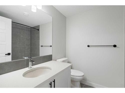 348 Rivercrest View, Cochrane, AB - Indoor Photo Showing Bathroom