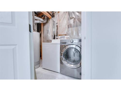 5324 Martin Crossing Drive Ne, Calgary, AB - Indoor Photo Showing Laundry Room