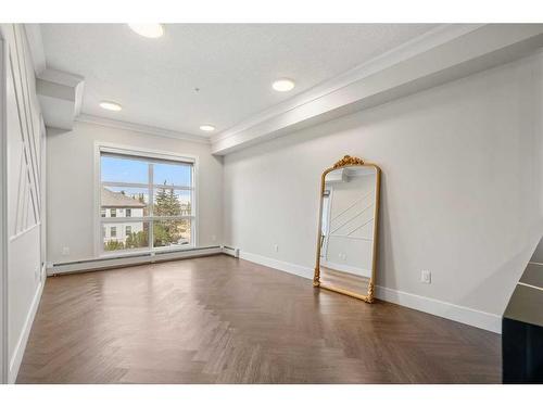 #406-370 Dieppe Drive Sw, Calgary, AB - Indoor Photo Showing Other Room