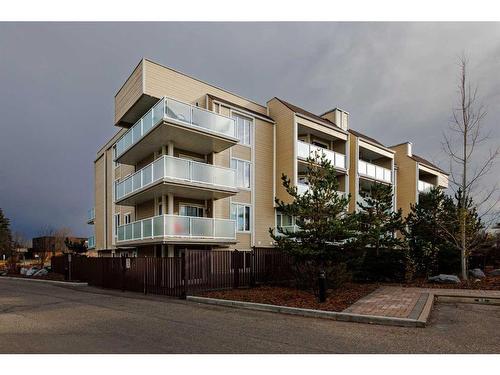 403-3747 42 Street Nw, Calgary, AB - Outdoor With Balcony