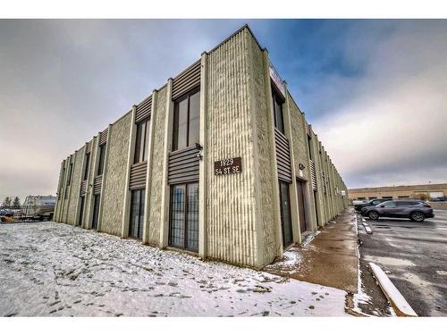 209-1829 54 Street Se, Calgary, AB 