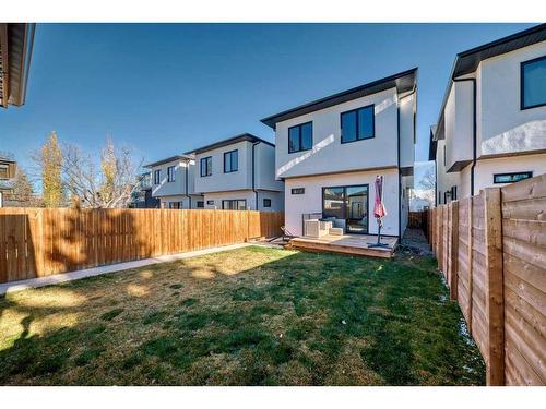 2625 29 Street Sw, Calgary, AB - Outdoor With Exterior