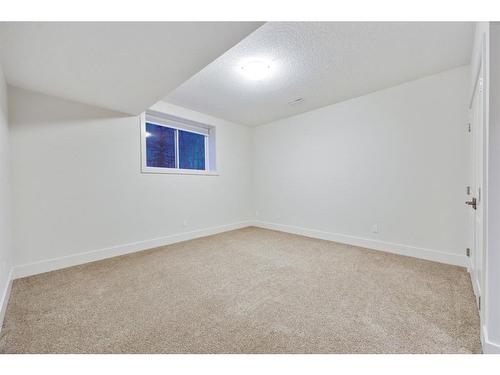 242027 27 Street East, Rural Foothills County, AB - Indoor Photo Showing Other Room