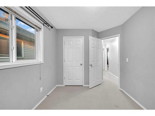 165 Brightondale Parade Se, Calgary, AB - Indoor Photo Showing Other Room