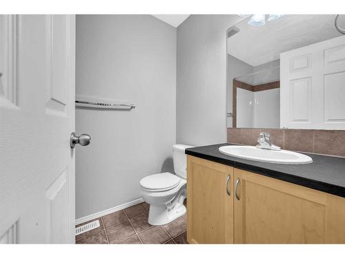 165 Brightondale Parade Se, Calgary, AB - Indoor Photo Showing Bathroom