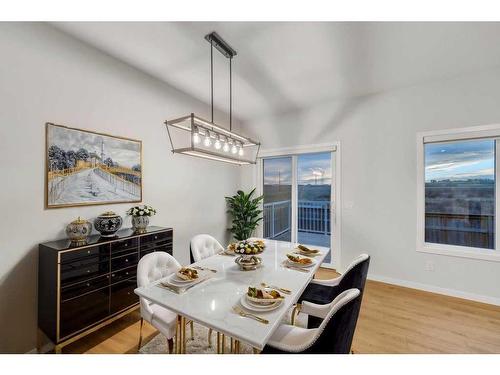 223 Willow Place, Cochrane, AB - Indoor Photo Showing Dining Room