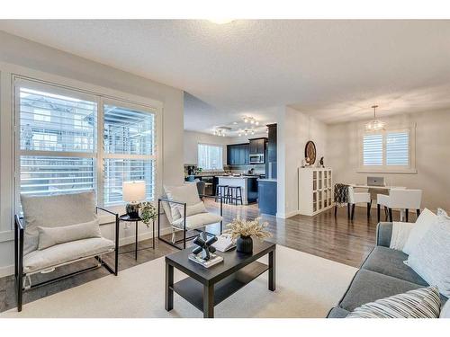 169 Cranarch Common Se, Calgary, AB - Indoor Photo Showing Living Room