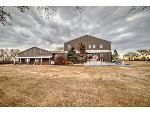 240 Township Road, Rural Wheatland County, AB 