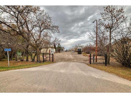 240 Township Road, Rural Wheatland County, AB 