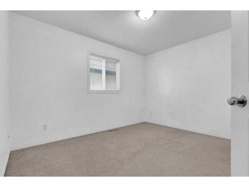 446 Panamount Boulevard Nw, Calgary, AB - Indoor Photo Showing Other Room