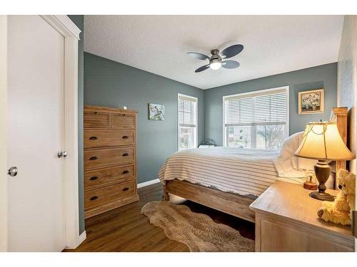 144 Prestwick Avenue Se, Calgary, AB - Indoor Photo Showing Bedroom