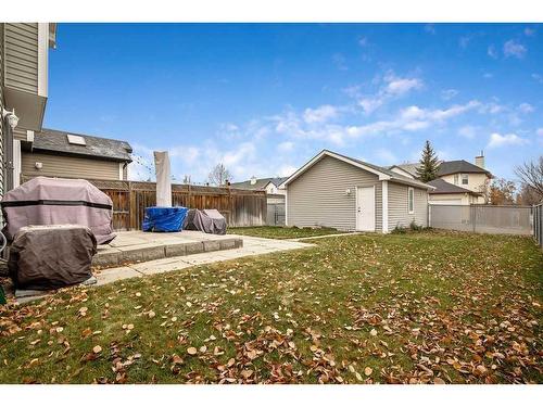 144 Prestwick Avenue Se, Calgary, AB - Outdoor