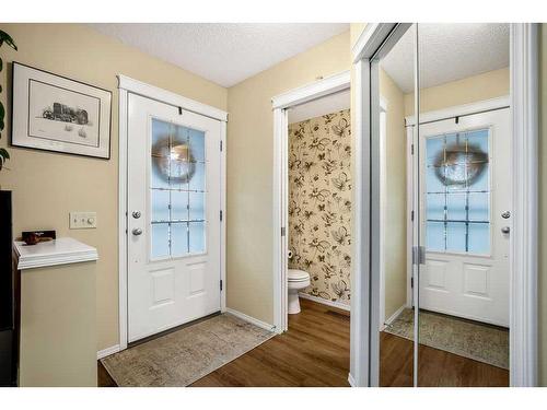 144 Prestwick Avenue Se, Calgary, AB - Indoor Photo Showing Other Room