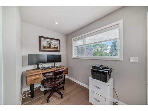 3706 14A Street Sw, Calgary, AB - Indoor Photo Showing Office