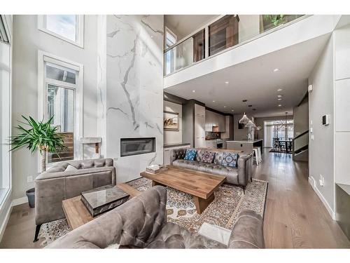 3706 14A Street Sw, Calgary, AB - Indoor With Fireplace