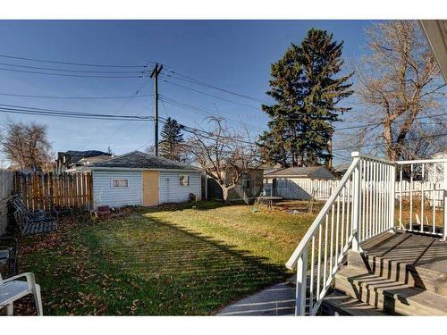 719 Poplar Road Sw, Calgary, AB - Outdoor