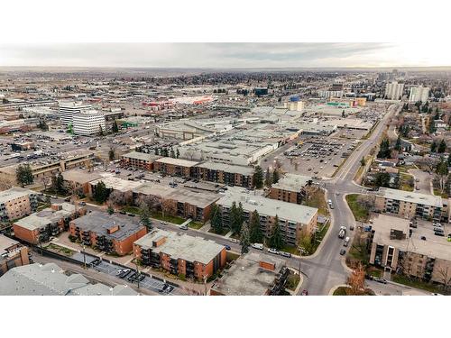 404-515 57 Avenue Sw, Calgary, AB - Outdoor With View