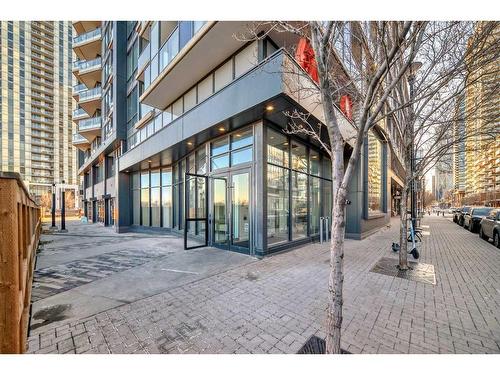 110-615 6 Avenue Se, Calgary, AB - Outdoor