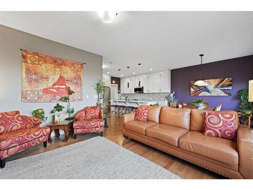 292 Ranch Close, Strathmore, AB - Indoor Photo Showing Living Room