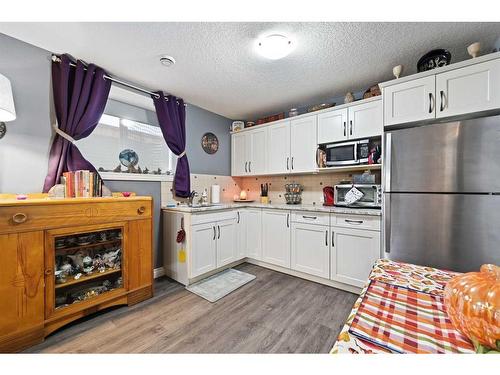 292 Ranch Close, Strathmore, AB - Indoor Photo Showing Kitchen