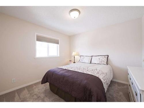 110-2 Westbury Place Sw, Calgary, AB - Indoor Photo Showing Bedroom