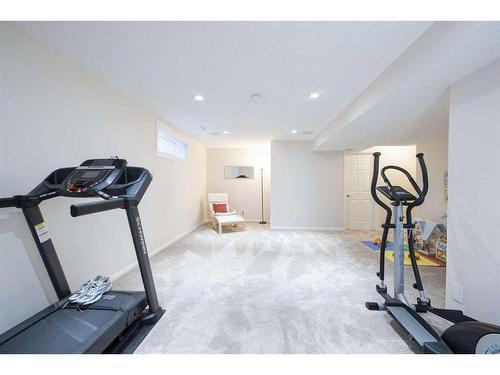 110-2 Westbury Place Sw, Calgary, AB - Indoor Photo Showing Gym Room