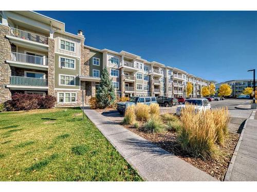 1118-11 Mahogany Row Se, Calgary, AB - Outdoor With Facade