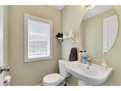 107-300 Marina Drive, Chestermere, AB - Indoor Photo Showing Bathroom