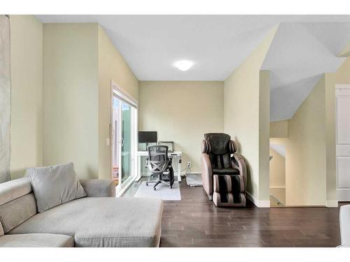 107-300 Marina Drive, Chestermere, AB - Indoor