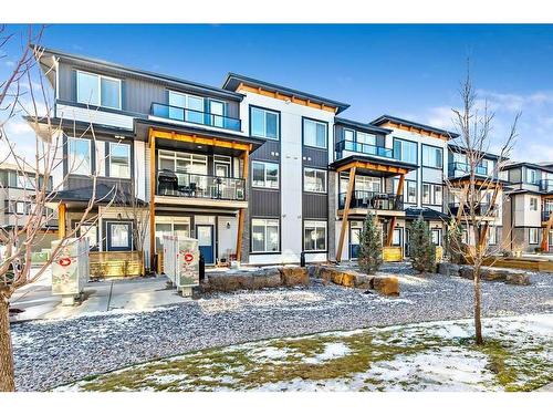 237 Savanna Walk Ne, Calgary, AB - Outdoor