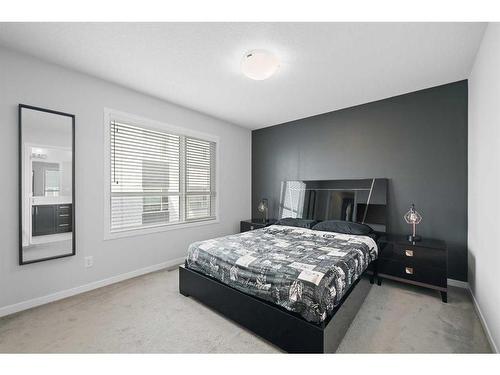 606 Harvest Grove Walk Ne, Calgary, AB - Indoor Photo Showing Bedroom