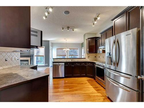 86 Cresthaven View Sw, Calgary, AB - Indoor Photo Showing Kitchen With Stainless Steel Kitchen