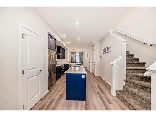 40 Edith Gate Nw, Calgary, AB - Indoor