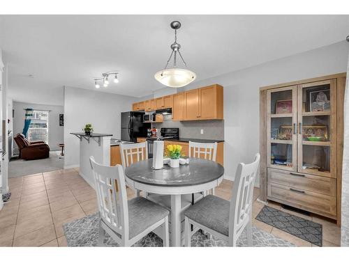 6 Luxstone Point Sw, Airdrie, AB - Indoor Photo Showing Dining Room