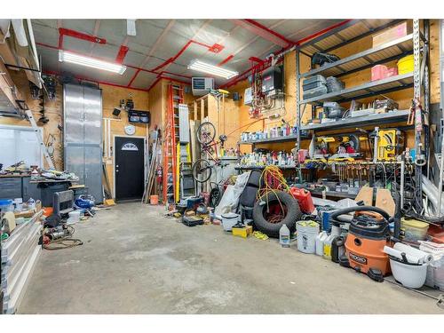 2211 45 Street Se, Calgary, AB - Indoor Photo Showing Garage