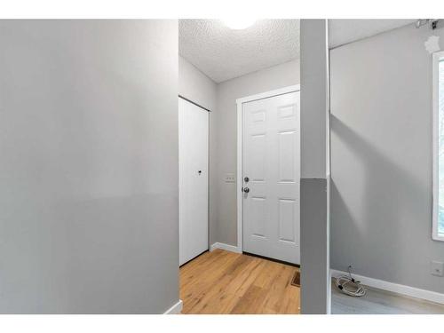 220 Forest Way Se, Calgary, AB - Indoor Photo Showing Other Room