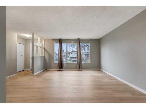 220 Forest Way Se, Calgary, AB - Indoor Photo Showing Other Room