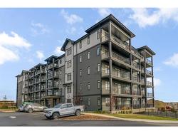 406-30 Sage Hill Walk NW Calgary, AB T3R 2A9