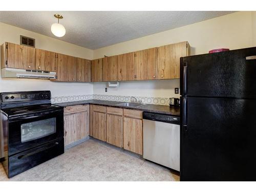 301-1335 12 Avenue Sw, Calgary, AB - Indoor Photo Showing Kitchen