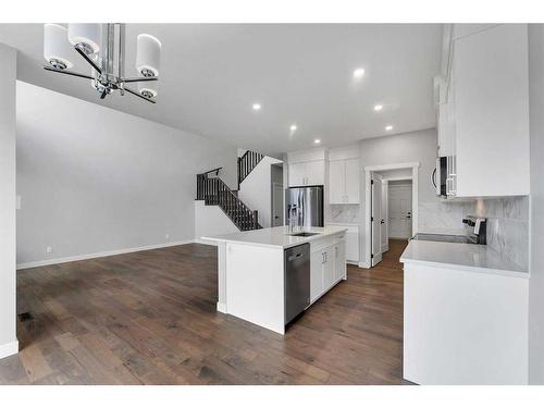 15 Legacy Reach View Se, Calgary, AB - Indoor Photo Showing Kitchen