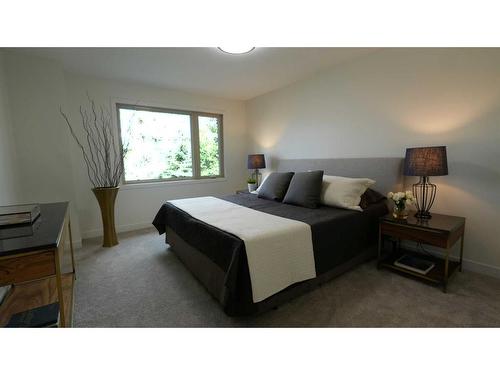 218 Point Mckay Terrace Nw, Calgary, AB - Indoor Photo Showing Bedroom