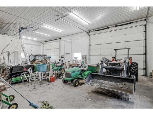 610107 184 Street East, Rural Foothills County, AB - Indoor Photo Showing Garage